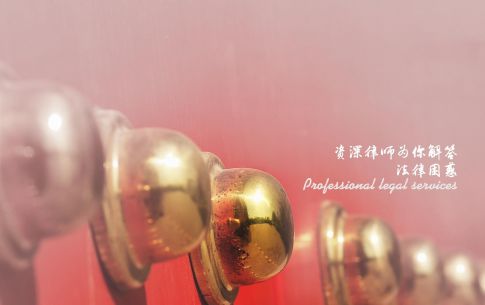 田成片、果树成行，自然环境秀丽，寺院环境独特